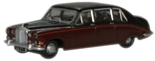 Oxford Diecast NDS004 Daimler DS420 Limousine Claret/Black Queen Mother N Gauge