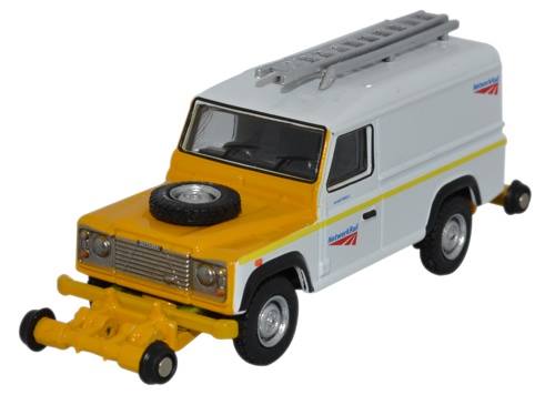 Oxford Rail 76ROR002B Rail Road Land Rover Defender Network Rail OO Gauge