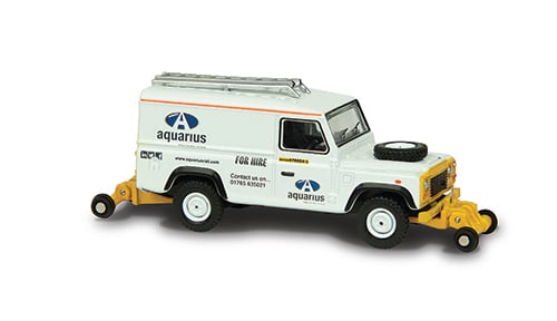 Oxford Rail 76ROR004 Rail/Road Land Rover Defender Open Aquarius Rail Tech. OO