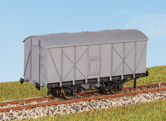 Parkside PC13 LNER Bulk Grain Wagon kit OO/HO Gauge