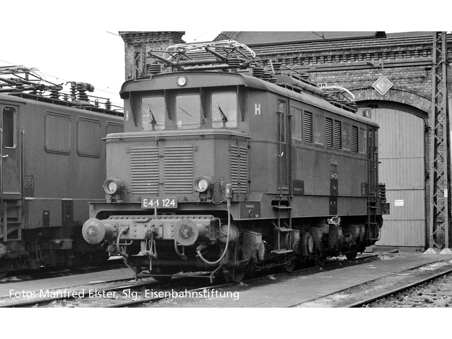 Piko Expert DR E44 Electric Locomotive III (~AC-Sound) HO Gauge PK51186