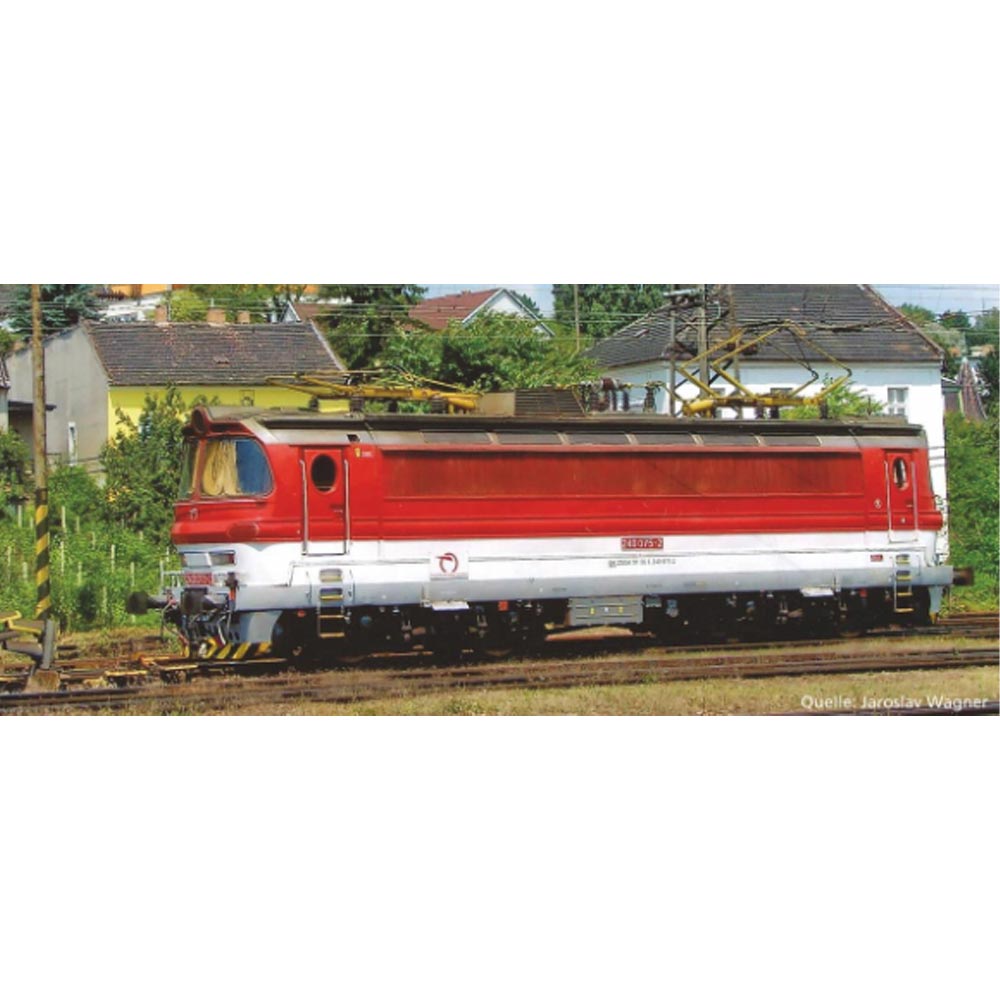 PIKO PK51388 Expert ZSR BR240 Electric Locomotive V (DCC-Sound) HO Gauge