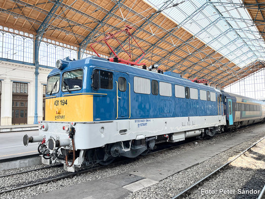 Piko 51449 Expert MAV Rh431.194 Electric Locomotive VI HO Gauge