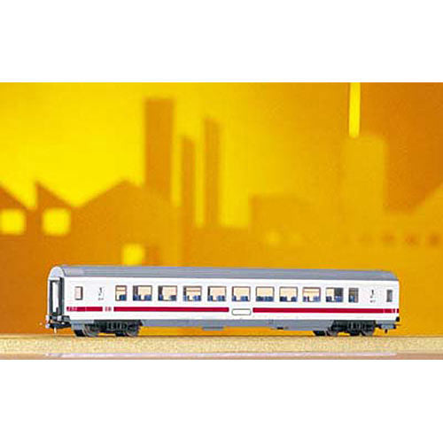 PIKO Hobby DBAG IC Avmz111.2 1st Class Coach V HO Gauge 57606