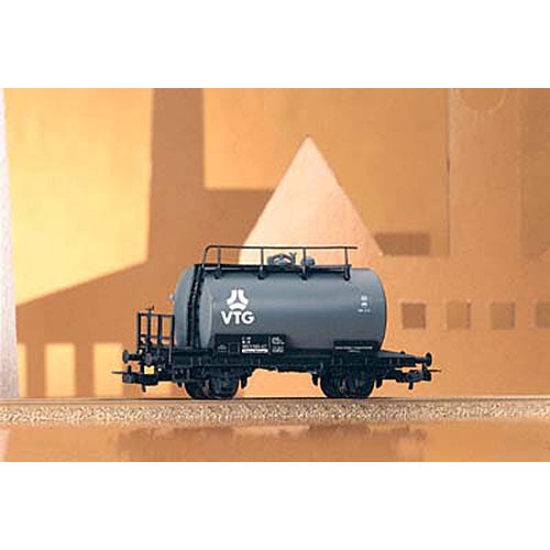 PIKO Hobby DB 4 Wheel Tank Wagon IV HO Gauge 57703