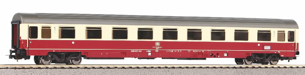 Piko Expert DB 1st Class Eurofima Coach IV HO Gauge 58530