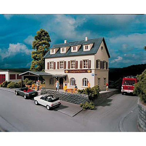 PIKO Hobby Village Inn Kit HO Gauge 61830
