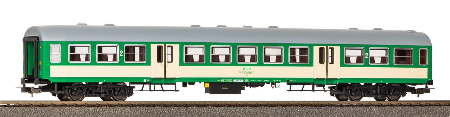Piko Expert PKP 120A 2nd Class Coach V HO Gauge PK96663
