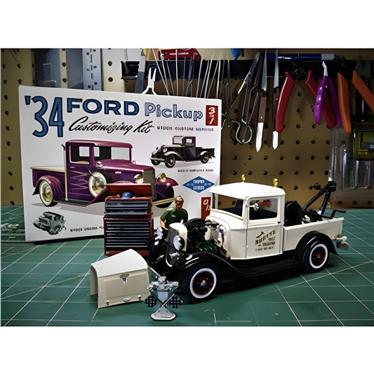 AMT 1120 1934 Ford Pickup Truck 1:25 Model Kit