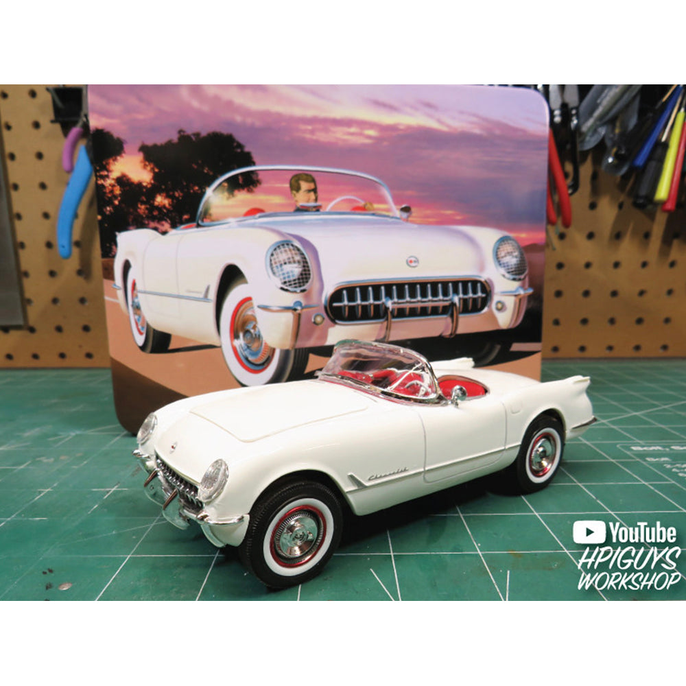 AMT 1244 1953 Chevy Corvette (USPS Stamp Series Collector Tin) 1:25 Model Kit