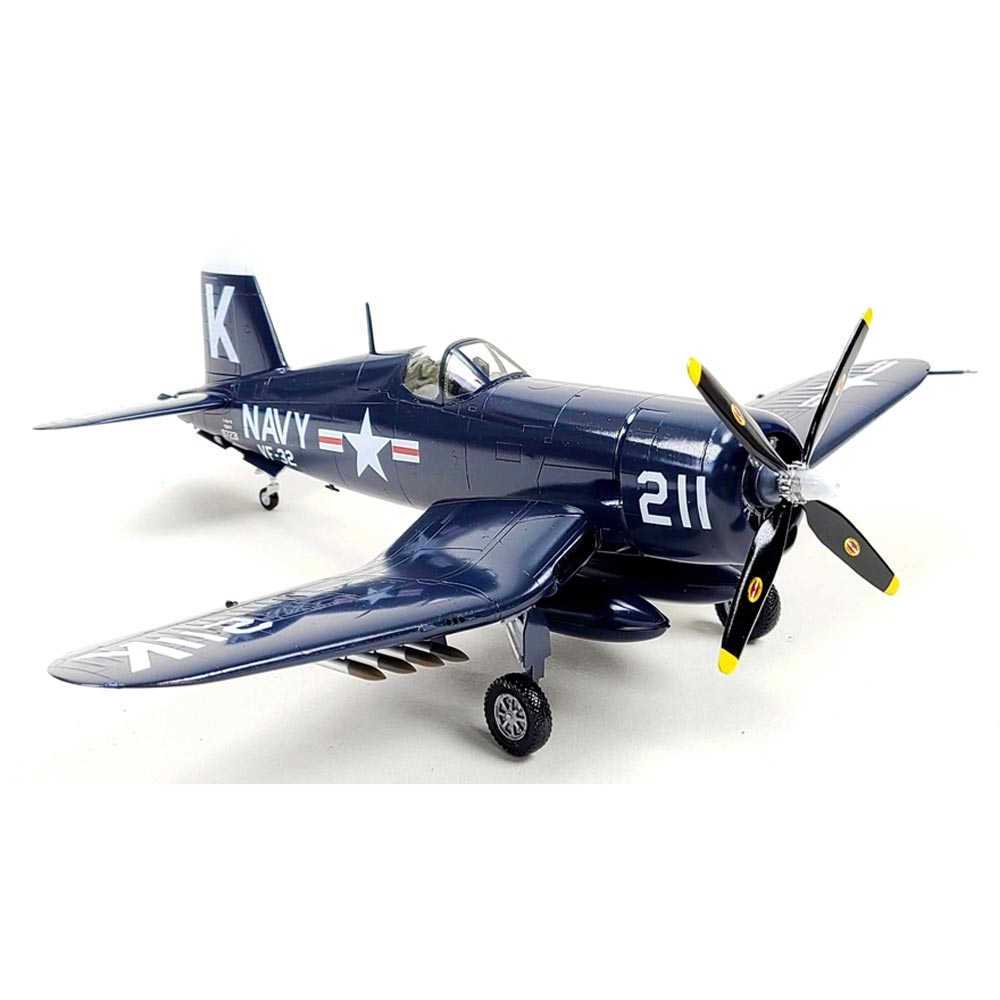 Academy 12353 USN F4U-4 Corsair Battle of Jangjin Reservoir 1:48 Model Kit