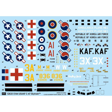 Academy 12633 USAAF C-47 Skytrain ca.1943/44 1:144 Model Kit