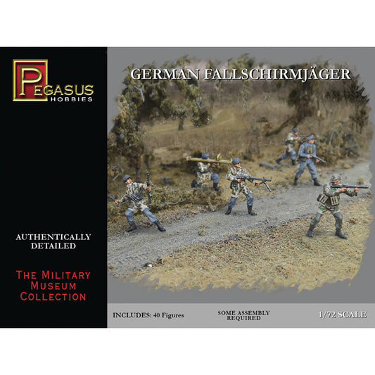 Pegasus 7224 WWII German Fallschirmjäger 1:72 Model Kit