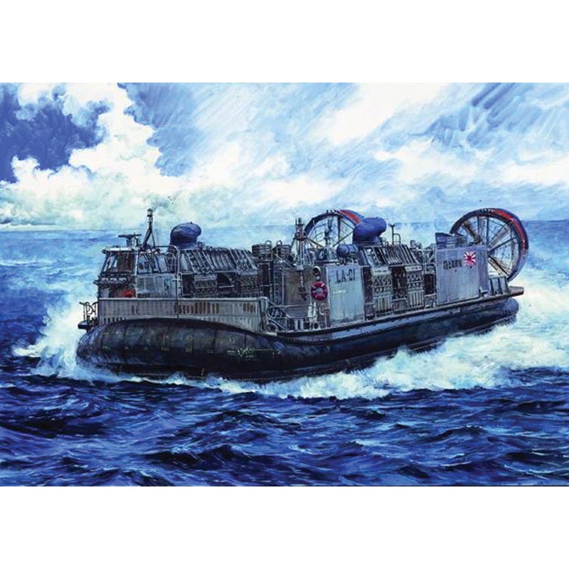Trumpeter 106 LCAC Landing Craft Air Cushion JMSDF 1:144 Model Kit
