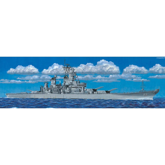 Trumpeter 5705 USS Missouri BB-63 (1991) 1:700 Model Kit