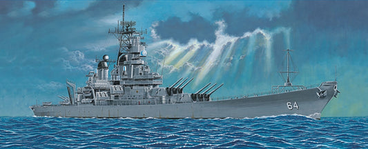 Trumpeter 5706 USS Wisconsin BB-64 (1991) 1:700 Model Kit