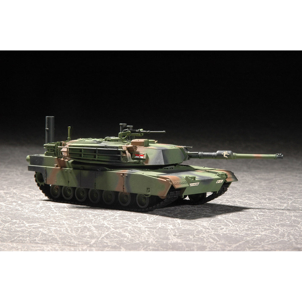 Trumpeter 7276 M1A1 Abrams MBT 1:72 Model Kit