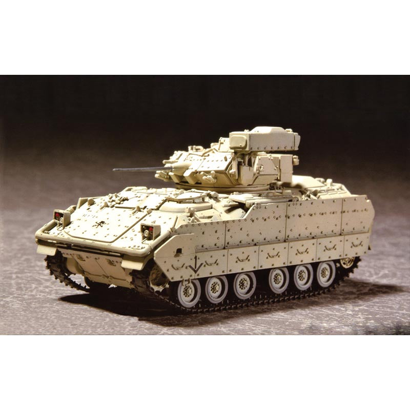 Trumpeter 7296 M2A2 Bradley Fighting Vehicle 1:72 Model Kit
