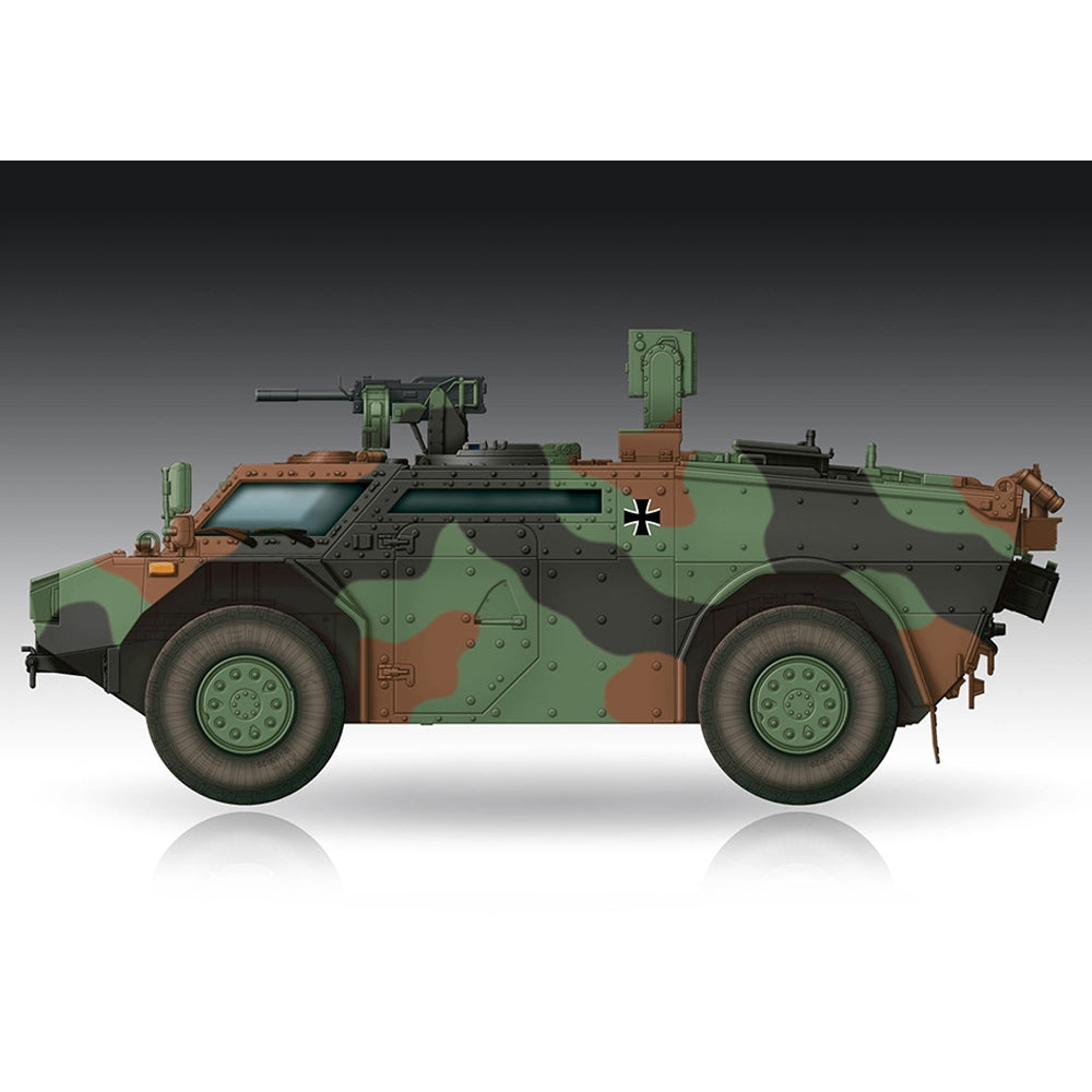 Trumpeter 07402 German Fennek Light Armoured Scout Car 1:72 Model Kit