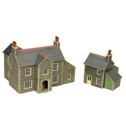 Metcalfe PN150 Manor Farm Buildings N Gauge Kit