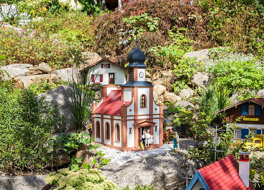 Pola 331075 Church Kit G Gauge