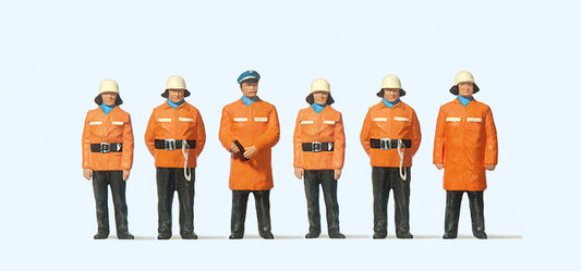 Preiser 10214 Firemen in Protective Clothes (6) Exclusive Figure Set HO