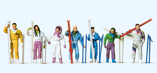 Preiser 10316 Skiers Standing with Skis (7) Exclusive Figure Set HO