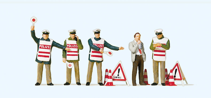 Preiser 10419 Policemen in Safety Vests(4) w/Civilian Exclusive Figure Set HO