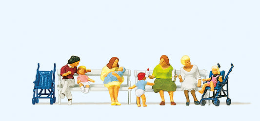 Preiser 10522 Mothers and Toddlers (4) Exclusive Figure Set HO