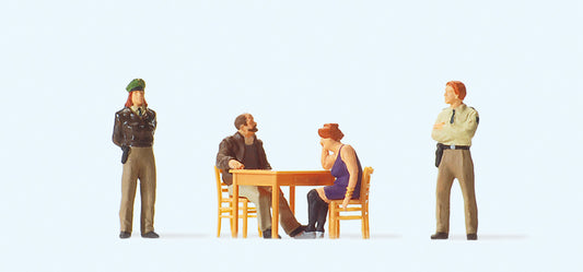 Preiser 10604 Questioning Scene (4) Exclusive Figure Set HO