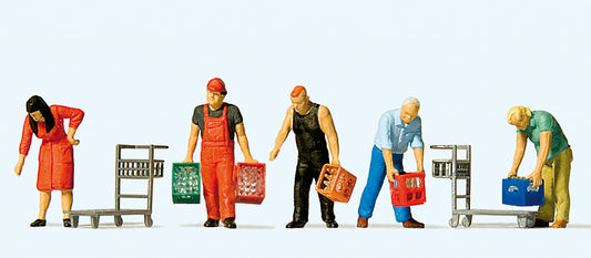 Preiser 10656 At the Drinks Store (5) Exclusive Figure Set HO