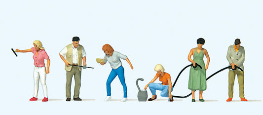 Preiser 10709 At the Filling Station (6) Exclusive Figure Set HO