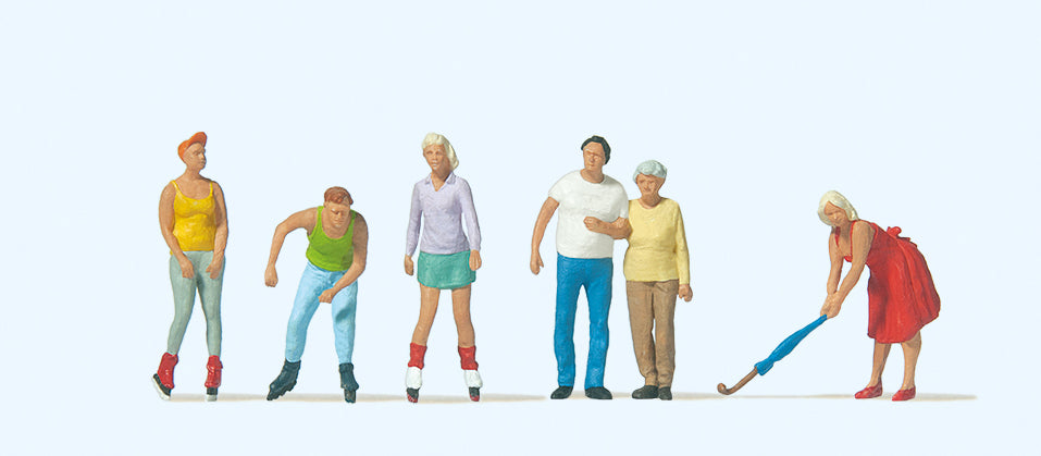 Preiser 10740 Skaters & Passers By (6) Exclusive Figure Set HO