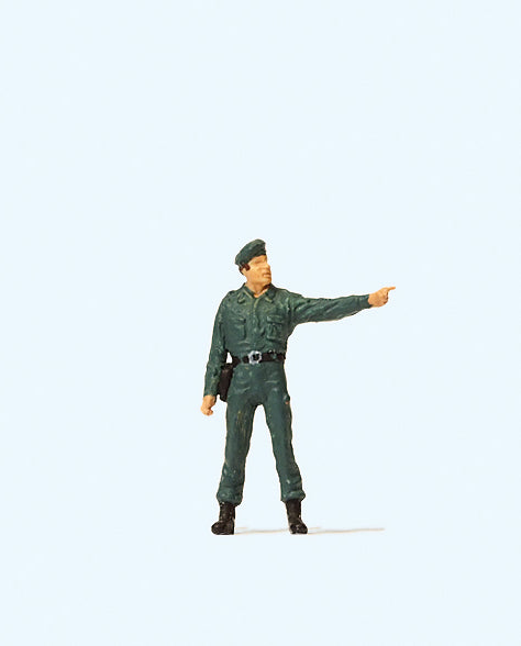 Preiser 28098 Customs Officer Figure HO
