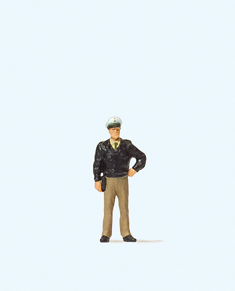 Preiser 28114 German Traffic Policeman Figure HO