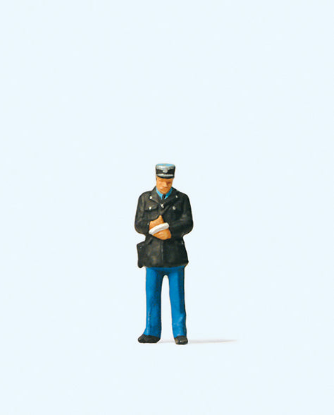 Preiser 29069 French Gendarm Figure HO