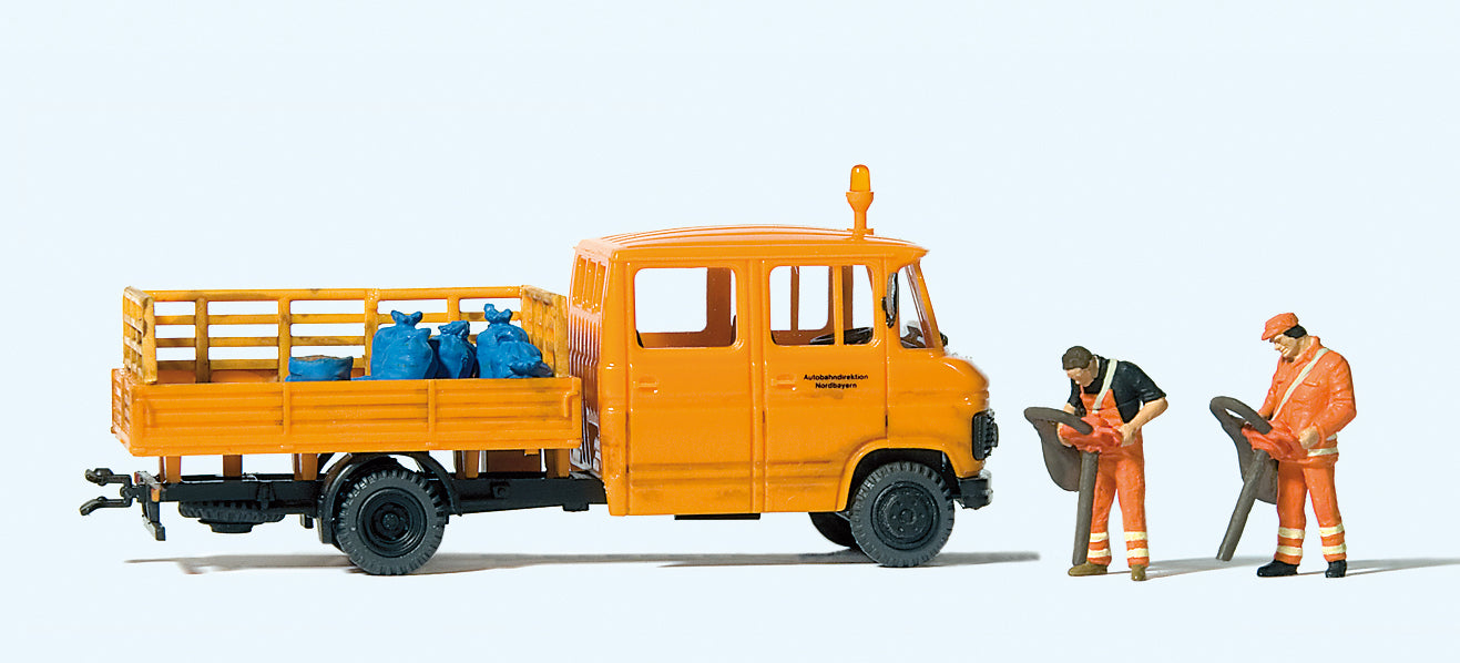 Preiser 33262 Mercedes Benz L407D Leaf Collection Scene Figure Set HO