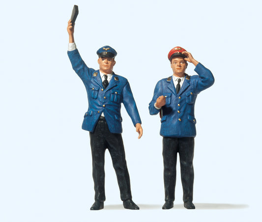 Preiser 45000 Controller and Conductor Figure Set G Gauge