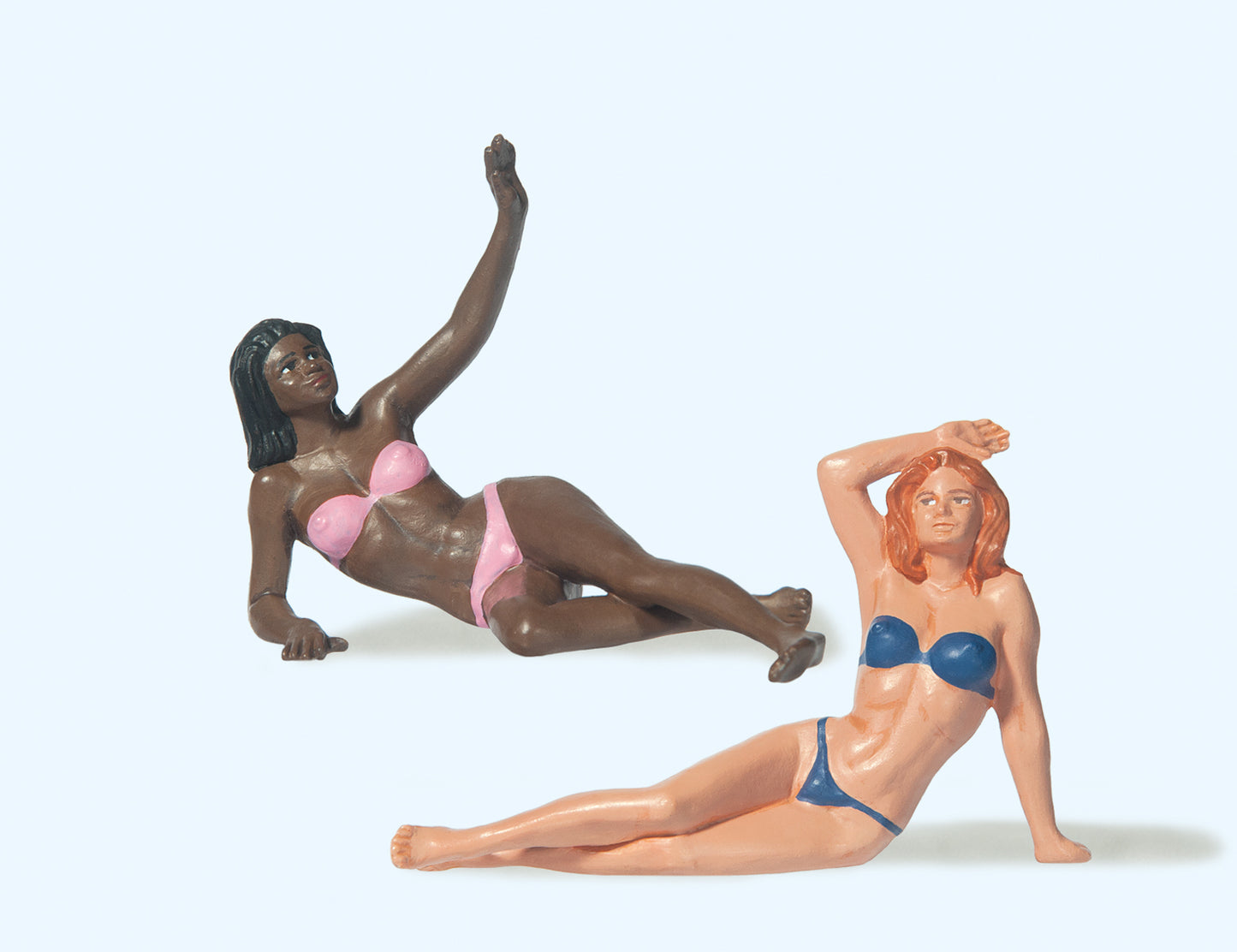Preiser 45017 Female Sunbathers Lying (2) Figure Set G Gauge