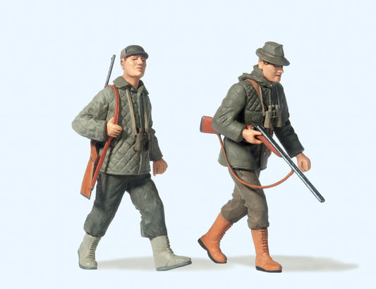 Preiser 45136 Hunstmen Walking (2) Figure Set G Gauge