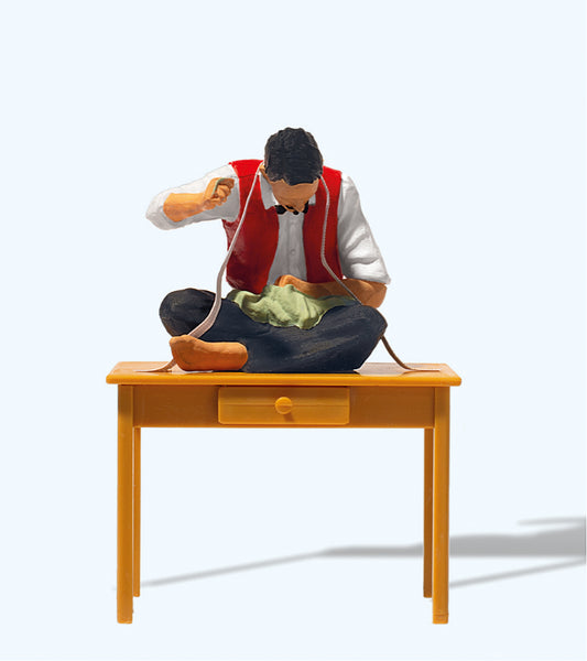 Preiser Tailor Figure G Gauge PR45530