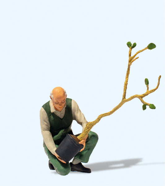 Preiser Gardener Figure G Gauge PR45532