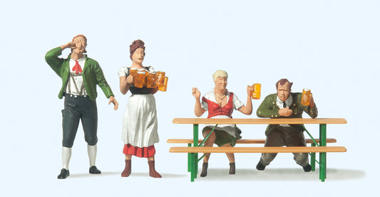 Preiser 65345 In the Beer Garden (4) Figure Set O Gauge