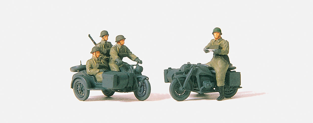 Preiser 72538 German Reich 1939-45 Mounted Motorcycle Crew (2) Kit