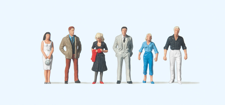 Preiser 74007 Passers By (6) Figure Set 1:100