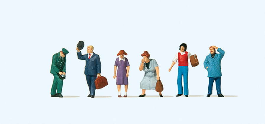 Preiser 75058  GDR Street Scenes (6) Figure Set TT Scale