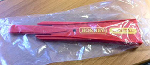 HORNBY Red Rerailer Tool OO HO Gauge Track GM45