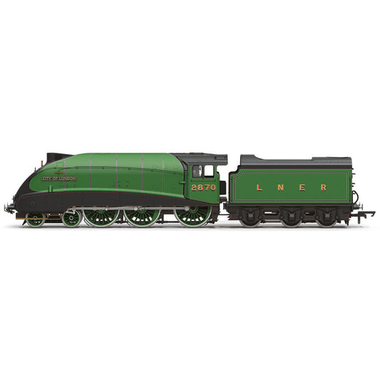 Hornby R30406 LNER Streamlined B17 City of London 2870