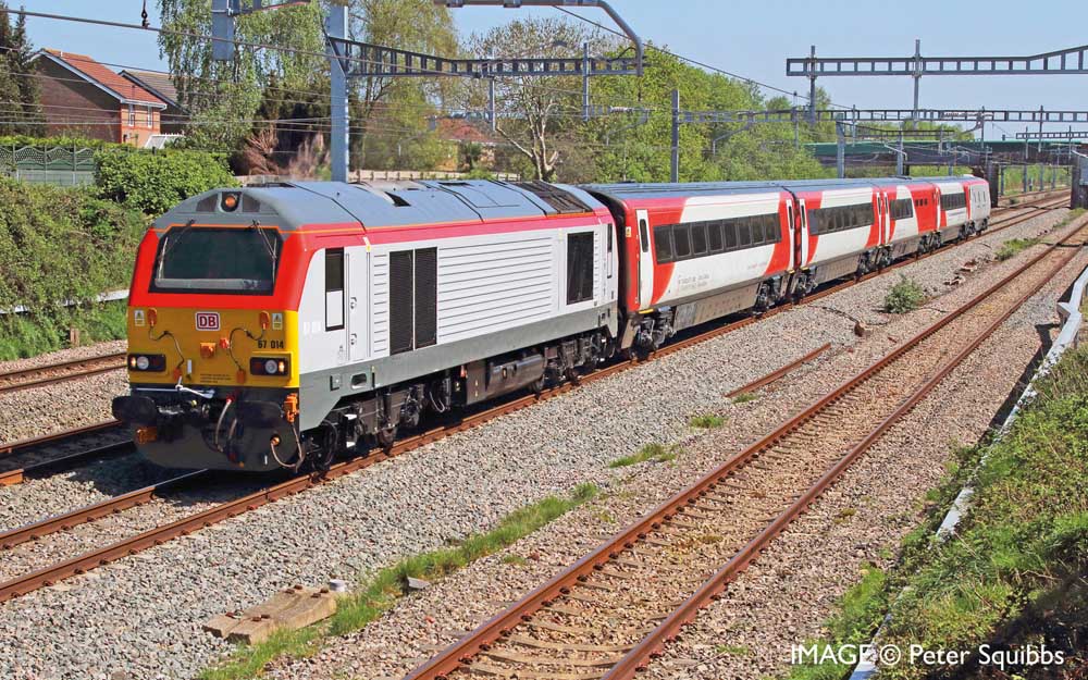 Hornby Coach R40194A Transport for Wales, Mk4 Standard, 12225 - Era 11