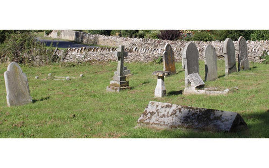 Hornby Skaledale Building R7297 Assted Gravestones & Monuments